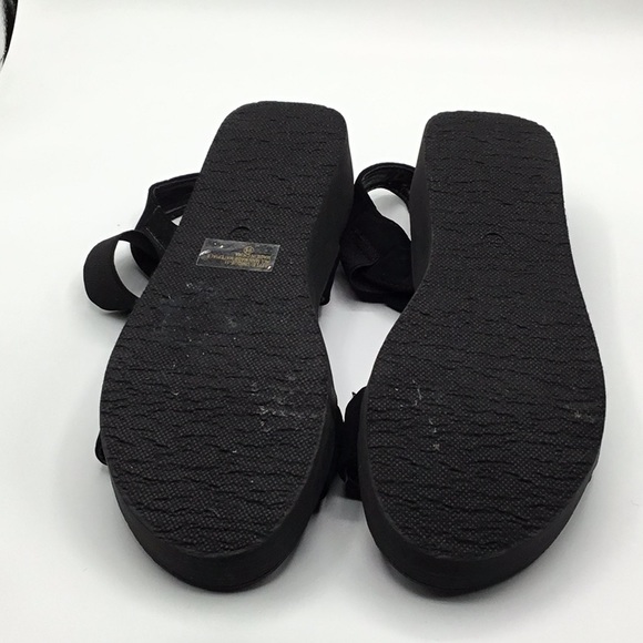 WOMEN’S SANDALS - Picture 3 of 4